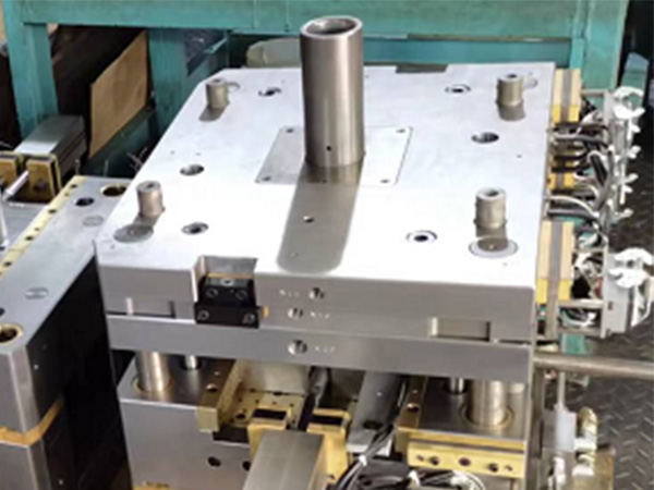 新能源马达注塑模具