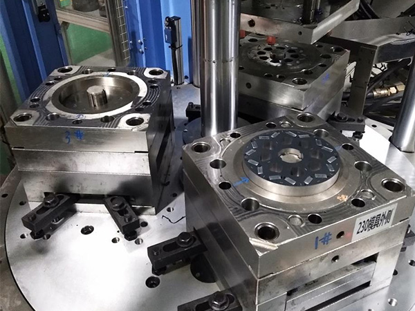 新能源马达注塑模具