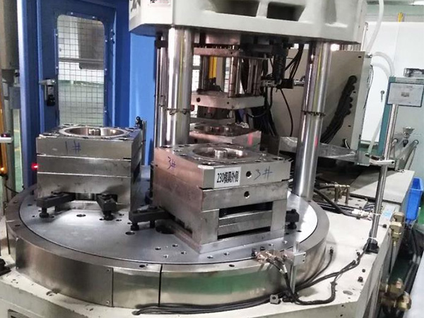 新能源马达注塑模具